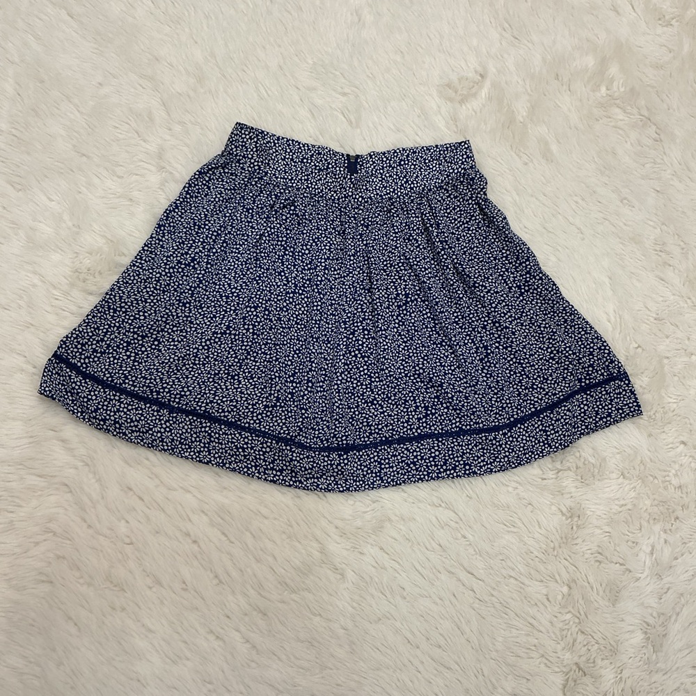 A Line Skirt - Picture 1 of 7
